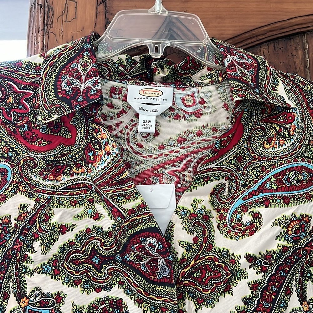 NWT Gorgeous silk blouse - Picture 2 of 5